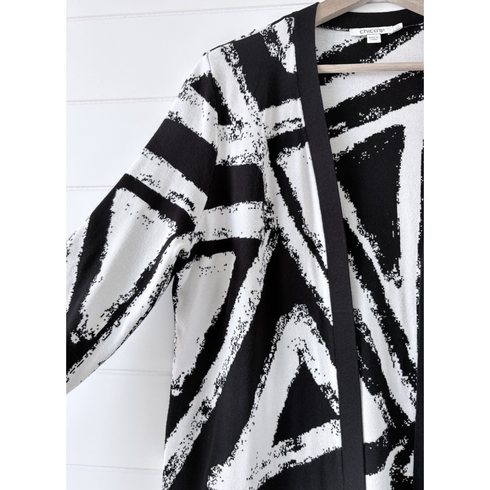 Chicos Black White Abstract Open Front Cardigan Longline Sweater Bold Artsy M - Picture 4 of 15